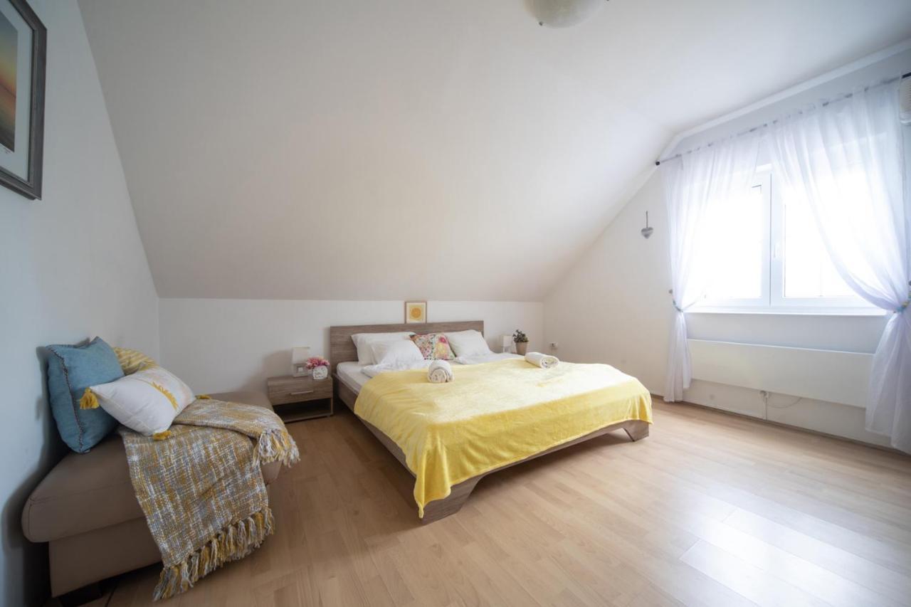 Oliva 8 Fos Balatoni Nyaralo Villa Balatonakarattya Luaran gambar