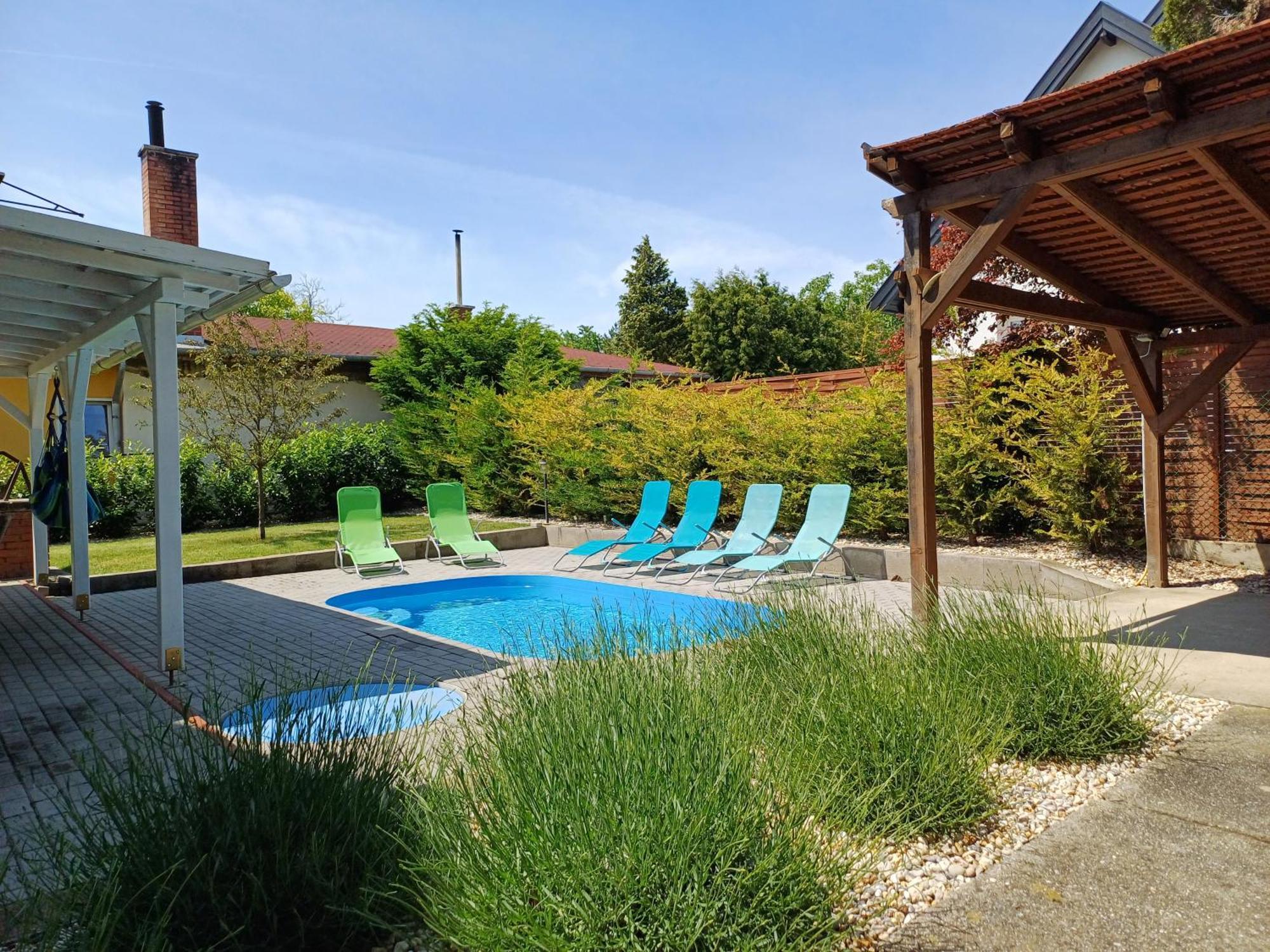Oliva 8 Fos Balatoni Nyaralo Villa Balatonakarattya Luaran gambar