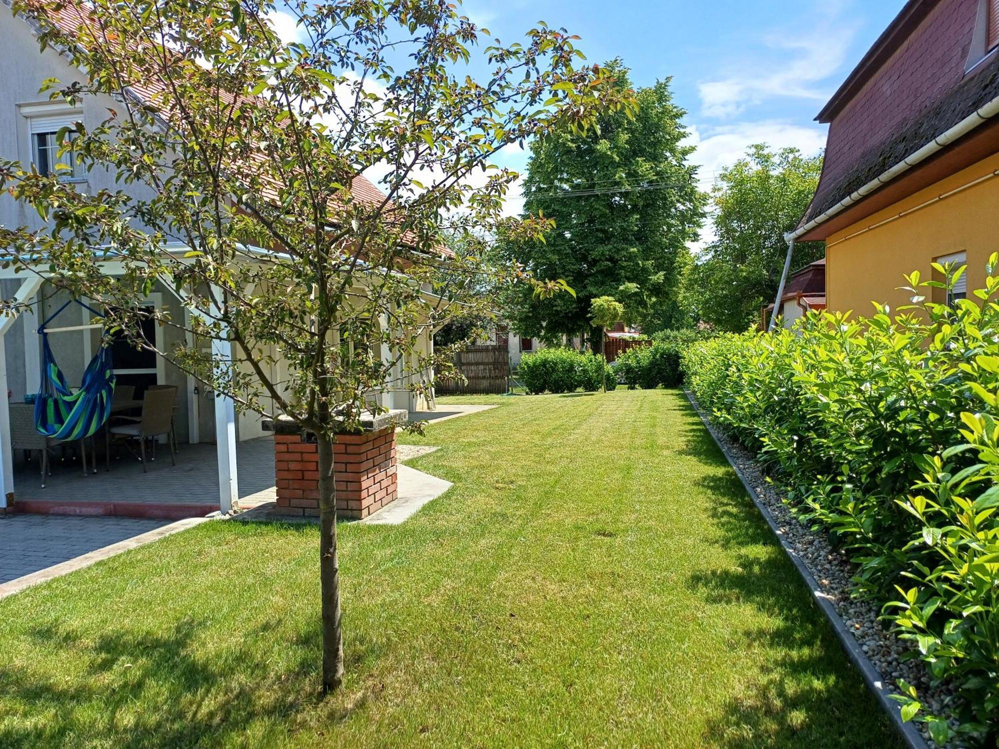 Oliva 8 Fos Balatoni Nyaralo Villa Balatonakarattya Luaran gambar
